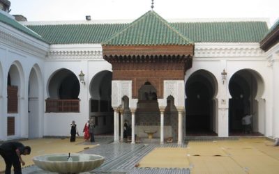 La bibliothèque al-Quarayouine, fondée au 9e siècle à Fès, au Maroc. (Crédit : Khonsali - Travail personnel/CC BY-SA 3.0/WikiCommons)