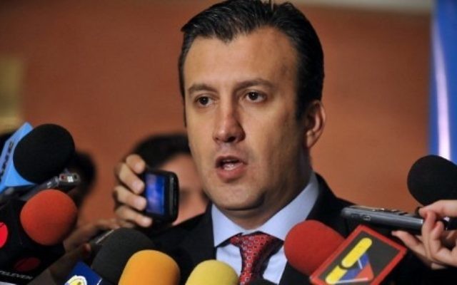 Tareck El Aissami à Caracas, en novembre 2011. (Crédit : Leo Ramirez/AFP)