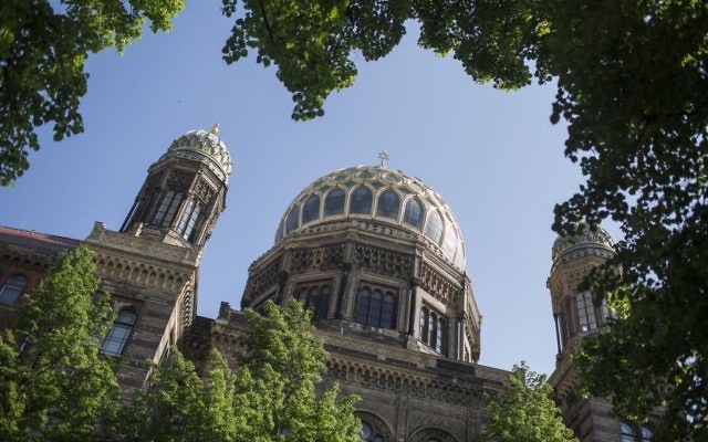 La grande synagogue de Berlin, en mai 2016. (Crédit : Hadas Parush/Flash90) La grande synagogue de Berlin, en mai 2016. (Crédit : Hadas Parush/Flash90)