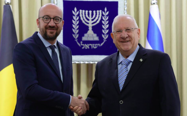 Charles Michel et Reuven Rivlin, à Jérusalem, le 6 février 2017 (Crédit : Mark Neiman/GPO)