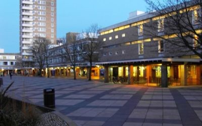La cour de Lancaster University. (Crédit : Wikimedias commons)