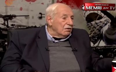 Ahmad Jibril, secrétaire général du commandement général du Front populaire de libération de la Palestine, sur la chaîne du Hezbollah, Al-Mayadeen TV, le 17 février 2017. (Crédit : MEMRI)