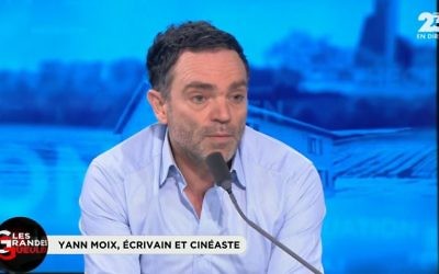 Yann Moix évoque son livre 'Terreur' sur RMC (Crédit:capture d'écran/RMC) Yann Moix évoque son livre 'Terreur' sur RMC (Crédit:capture d'écran/RMC)