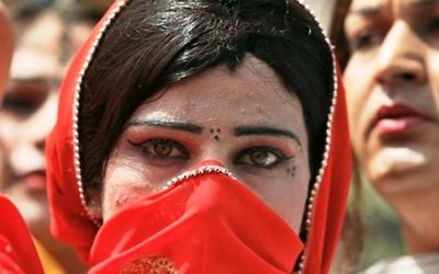 Une Pakistanaise couvrant son visage en Arabie saoudite. Illustration. (Crédit : capture d'écran YouTube)