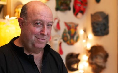 Juan Tajes dans son studio d'Amsterdam en 2016. (Autorisation de Juan Tajes/via JTA)