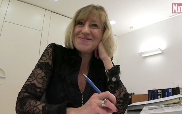 Durant 20 ans, Hélène Potezman, de l'ambassade d'Israël à Bruxelles a constitué 1066 dossiers afin d'honorer autant de Justes belges (Crédit: capture d'écran Dailymotion/Paris-Match) Durant 20 ans, Hélène Potezman, de l'ambassade d'Israël à Bruxelles a constitué 1066 dossiers afin d'honorer autant de Justes belges (Crédit: capture d'écran Dailymotion/Paris-Match)