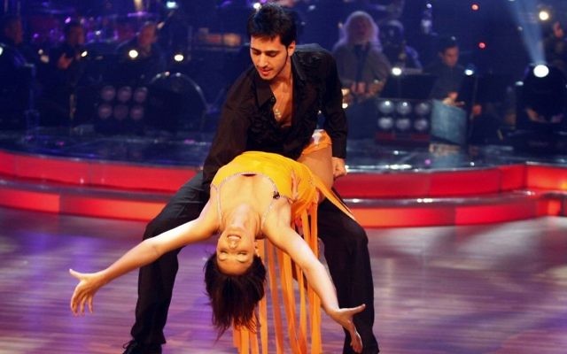 Yaniv Kakun et Liat Blau lors de l'émission de télévision 'Danse avec les stars (Crédit : Abir Sultan/Flash90)