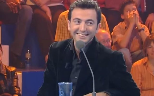 L'humoriste Gérald Dahan se présente dans les Hauts de Seine pour le parti de la France insoumise (Capture d'écran Youtube) L'humoriste Gérald Dahan se présente dans les Hauts de Seine pour le parti de la France insoumise (Capture d'écran Youtube)