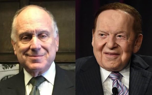 Ronald Lauder, à gauche, et Sheldon Adelson. (Crédits : Amanda Borschel-Dan/Times of Israël et Ethan Miller/Getty Images via JTA)