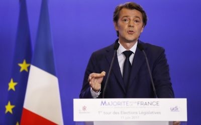 François Baroin, sénateur français Les Républicains et directeur de la campagne des législatives, à Paris, le 11 juin 2017. (Crédit : Patrick Kovarik/AFP)