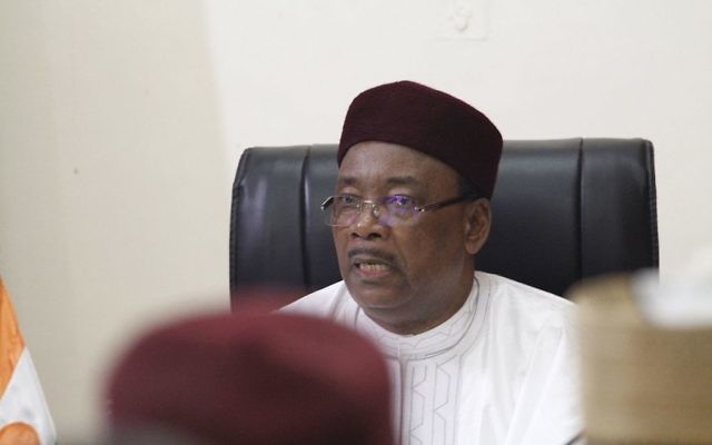 Mahamadou Issoufou, président du Niger, en 2014. (Crédit : Mission britannique aux Nations unies/CC BY 2.0/WikiCommons) Mahamadou Issoufou, président du Niger, en 2014. (Crédit : Mission britannique aux Nations unies/CC BY 2.0/WikiCommons)