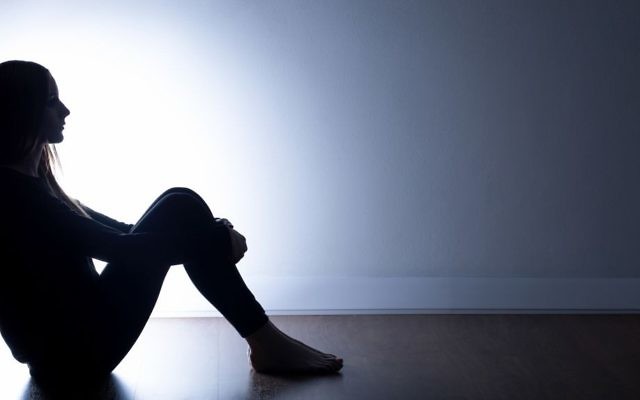 Une victime d'agression sexuelle. Illustration. (Crédit : KatarzynaBialasiewicz via iStock by Getty images) Une victime d'agression sexuelle. Illustration. (Crédit : KatarzynaBialasiewicz via iStock by Getty images)