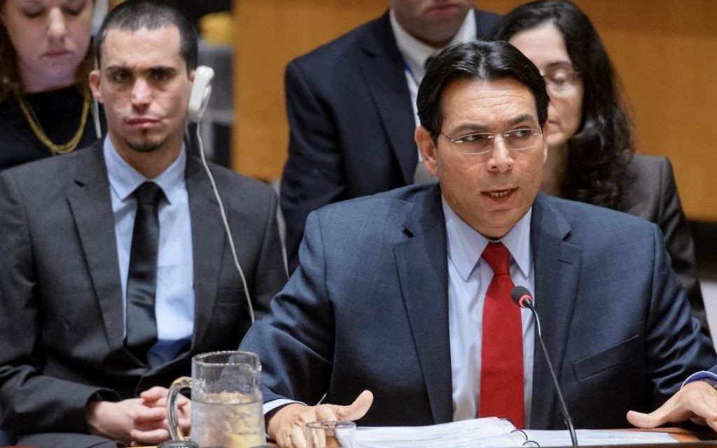 L'ambassadeur d'Israël à l'ONU Danny Danon au Conseil de sécurité de l'ONU le 25 juillet 2017 (Crédit : l'ONU / Manuel Elias via la mission d'Israël à l'ONU) L'ambassadeur d'Israël à l'ONU Danny Danon au Conseil de sécurité de l'ONU le 25 juillet 2017 (Crédit : l'ONU / Manuel Elias via la mission d'Israël à l'ONU)