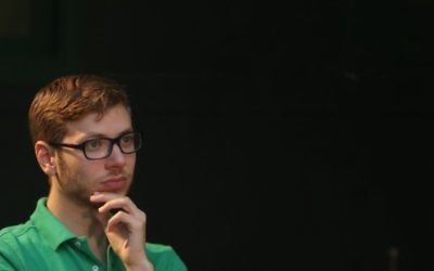 Yair Netanyahu, le fils du Premier ministre, lors de l'étude annuelle de la bible organisée à la résidence du Premier ministre de Jérusalem le 13 octobre 2016 (Crédit : Marc Israel Sellem/POOL/Flash90)