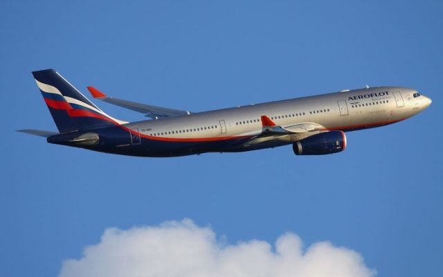 Un Airbus A330-200 d'Aeroflot au départ de l'aéroport Sheremetyevo de Moscou, en juin 2011. Illustration. (Crédit : CC BY-SA/Wikimedia commons) Un Airbus A330-200 d'Aeroflot au départ de l'aéroport Sheremetyevo de Moscou, en juin 2011. Illustration. (Crédit : CC BY-SA/Wikimedia commons)