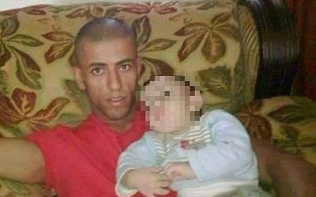 Nimer Mahmoud Ahmed Jamal, qui a tué trois Israéliens et en a blessé un grièvement devant l'implantation de Har Adar, le 26 septembre 2017. (Crédit : Facebook) Nimer Mahmoud Ahmed Jamal, qui a tué trois Israéliens et en a blessé un grièvement devant l'implantation de Har Adar, le 26 septembre 2017. (Crédit : Facebook)