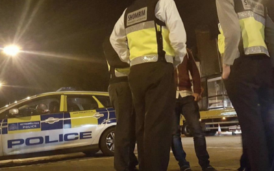 La branche de l'organisation Shomrim sur les lieux d'une attaque antisémite à Stamford Hill, au mois de novembre 2017 (Crédit : Twitter via JTA)