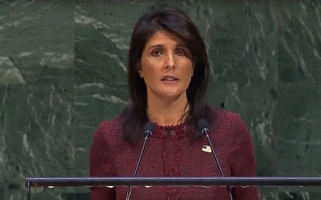 Nikki Haley à l'Assemblée générale, le 21 décembre 2017 (Crédit : capture d'écran ONU)