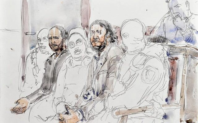 Esquisse de la salle d'audience le 5 février 2018, au Palais de Justice de Bruxelles, où comparaissent Salah Abdeslam et son complice Sofiane Ayari (deuxième à partir de la gauche). (Crédit : Benoit PEYRUCQ / AFP) Esquisse de la salle d'audience le 5 février 2018, au Palais de Justice de Bruxelles, où comparaissent Salah Abdeslam et son complice Sofiane Ayari (deuxième à partir de la gauche). (Crédit : Benoit PEYRUCQ / AFP)