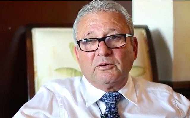 Dan Alon se souvient du massacre de Munich en 1972, auquel il a survécu, lors d'une interview en septembre 2015. (Capture d'écran/YouTube) Dan Alon se souvient du massacre de Munich en 1972, auquel il a survécu, lors d'une interview en septembre 2015. (Capture d'écran/YouTube)