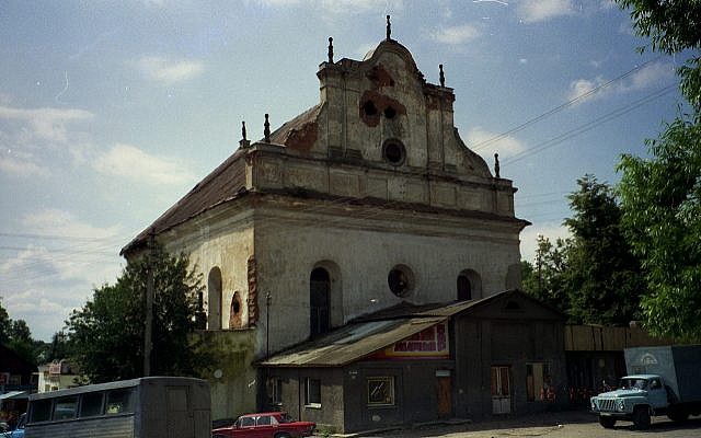 La Grande synagogue de Slonim, qui a été sélectionnée pour une préservation dans le cadre du projet des synagogues historiques européennes (Fondation du patrimoine juif) La Grande synagogue de Slonim, qui a été sélectionnée pour une préservation dans le cadre du projet des synagogues historiques européennes (Fondation du patrimoine juif)