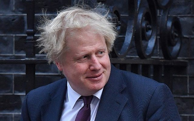 Boris Johnson, ministre britannique des Affaires étrangères, a la sortie de la réunion hebdomadaire du cabinet tenue au 10 Downing Street à Londres, le 20 mars 2018 (Ben Stansall / AFP)
