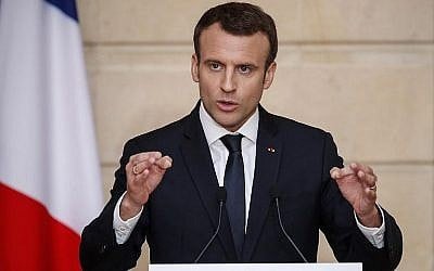 Le président français Emmanuel Macron lors d'une conférence de presse conjointe avec le Premier ministre néo-zélandais à l'Elysée, le 16 avril 2018. (Crédit : (AFP Photo/Pool/Charles Platiau)
