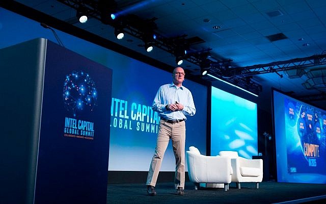 Wendell Brooks, vice-président d' Intel Corp.  et président d'Intel Capital s'exprime lors de l'Intel Capital Global Summit, le 8 mai 2018  (Autorisation)