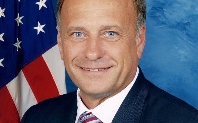 Steve King, représentant républicain de l'Iowa à la Chambre des représentants des États-Unis. (Crédit : domaine public) Steve King, représentant républicain de l'Iowa à la Chambre des représentants des États-Unis. (Crédit : domaine public)