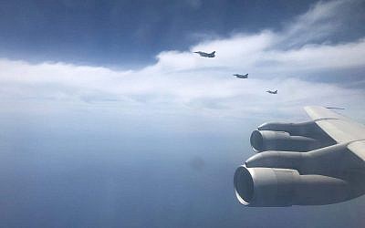Des avions de combat israéliens participent à un exercice aérien au-dessus de la Grèce en juin 2018. (Armée israélienne)
