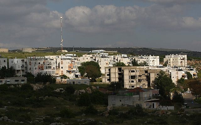 Une vue de l'implantation d'Emmanuel en Cisjordanie, le 12 avril 2010 (Crédit : Kobi Gideon/Flash90) Une vue de l'implantation d'Emmanuel en Cisjordanie, le 12 avril 2010 (Crédit : Kobi Gideon/Flash90)