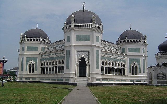 Illustration. La Grande mosquée de Medan, en Indonésie. (Crédit : CC BY-SA 3.0) Illustration. La Grande mosquée de Medan, en Indonésie. (Crédit : CC BY-SA 3.0)