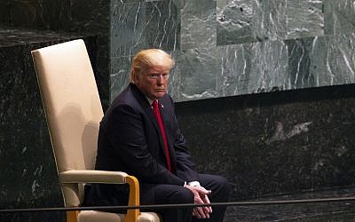 Le président Donald Trump avant son discours au débat général de la 73ème session de l'Assemblée générale des Nations unies, le 25 septembre 2018 à New York (Crédit :  / AFP PHOTO / Bryan R. Smith)