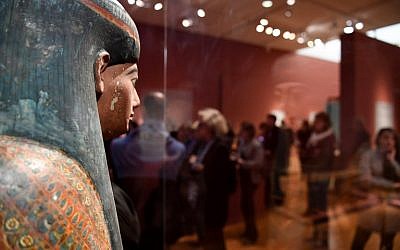 L'exposition "Servir les dieux d'Egypte, au musée de Grenoble, le 23 octobre 2018. (Crédit : JEAN-PIERRE CLATOT / AFP)