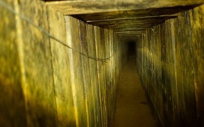 L'intérieur d'un tunnel d'attaque du Hamas qui pénétrait en territoire israélien et qui a été détruit par l'armée israélienne le 11 octobre 2018. (Armée israélienne)