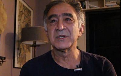 Le chorégraphe Ilan Zaoui chez lui en 2014 (Crédit: capture d'écran Ciné Zooms/Youtube)