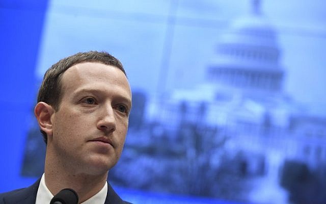 Le PDG et fondateur de Mark Zuckerberg au Capitole, à Washington DC, le 11 avril 2018. (Crédit : AFP / SAUL LOEB)