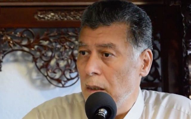 L’imam de Floride Hasan Sabri prononce un sermon le 12 octobre 2018. (Crédit : capture d’écran / Memri)