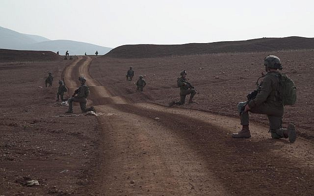 Des soldats de la brigade de commando de l'armée israélienne participent à un exercice à grande échelle au mois de novembre 2018 (Crédit : Armée israélienne)