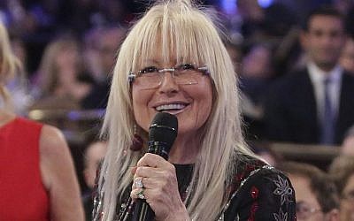 Miriam Adelson lors d'un gala des Amis de Tsahal à l'hôtel Beverly Hilton à Beverly Hills, Californie, le 6 novembre 2014. (Tiffany Rose/WireImage/Getty Images/via JTA)