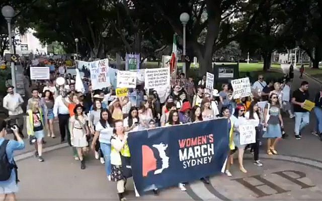 La Women's March à Sydney, le 20 janvier 2019. (Crédit : capture d'écran) La Women's March à Sydney, le 20 janvier 2019. (Crédit : capture d'écran)