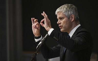 Sur cette photo d'archives prise le 1er février 2019, le président de la droite de droite Les Republicains (LR), Laurent Wauquiez, prononce un discours lors d'une réunion publique à Belfort, dans l'est de la France. (Crédit : SEBASTIEN BOZON / AFP)
