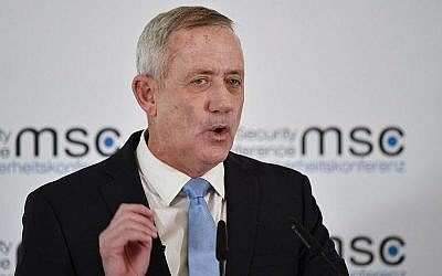 Benny Gantz, président du parti Hossen LeYisrael, prend la parole lors de la 55e Conférence de Munich sur la sécurité dans le sud de l'Allemagne, le 17 février 2019. (Thomas Kienzle/AFP)