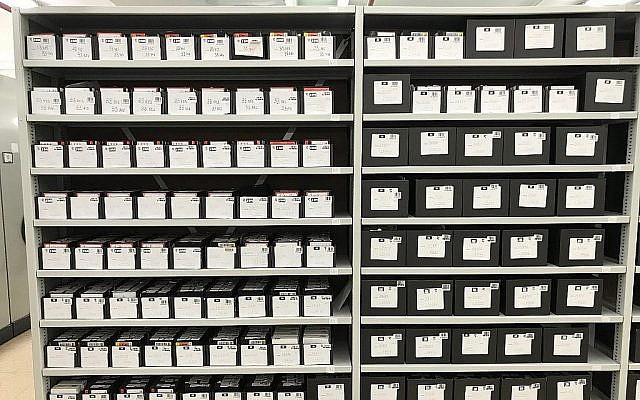 Dans les archives de Yad Vashem. (Autorisation)