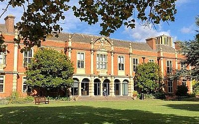 Bibliothèque du Somerville College, Oxford, Bibliothèque (Aivin G via Wikimedia Commons)