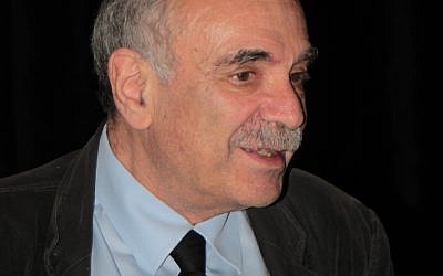 Le sociolgoue Michel Wieviorka, à une table-ronde sur la "Traite, esclavage et racisme : quelles conséquences aujourd’hui ? Quels combats ?", à l'ENSAN (École Nationale Supérieure d’Architecture de Nantes), lors de la 11e journée nationale des mémoires de la traite, de l’esclavage et de leurs abolitions, le 9 mai 2016. (Crédit : CC BY-SA 4.0)