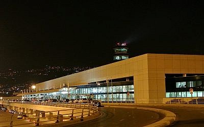 Vue de nuit de l'aéroport International de Beyrouth. (Crédit photo : CC BY-SA 3.0 / Wikipédia)