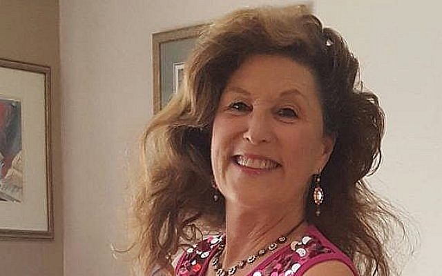 Lori Gilbert-Kaye qui a été tuée dans une fusillade à la synagogue du comté de San Diego le 27 avril 2019, (Facebook)