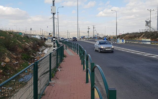 Le carrefour de Tapuah en Cisjordanie le 7 janvier 2019 (Crédit : police israélienne). Le carrefour de Tapuah en Cisjordanie le 7 janvier 2019 (Crédit : police israélienne).