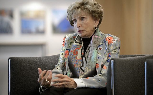 Edith Eger, survivante de la Shoash, dans une interview à l'AFP, le 7 mai 2019. (Crédit : Richard Juilliart / AFP) Edith Eger, survivante de la Shoash, dans une interview à l'AFP, le 7 mai 2019. (Crédit : Richard Juilliart / AFP)